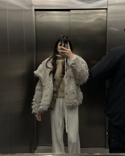 FUR COAT
