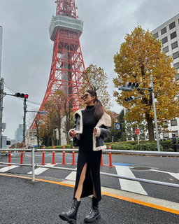 TURTLE NECK KNIT DRESS (Black)
