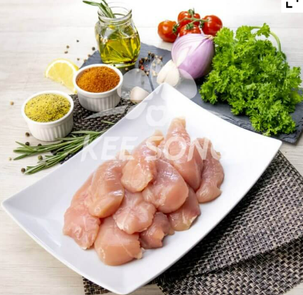 Fresh Chicken Fillets ā 300g