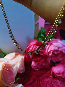 COLLIER RAYONNANT