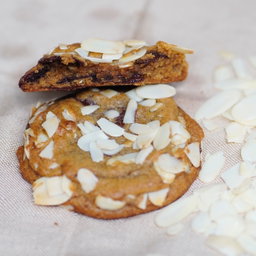 Almond chocolate