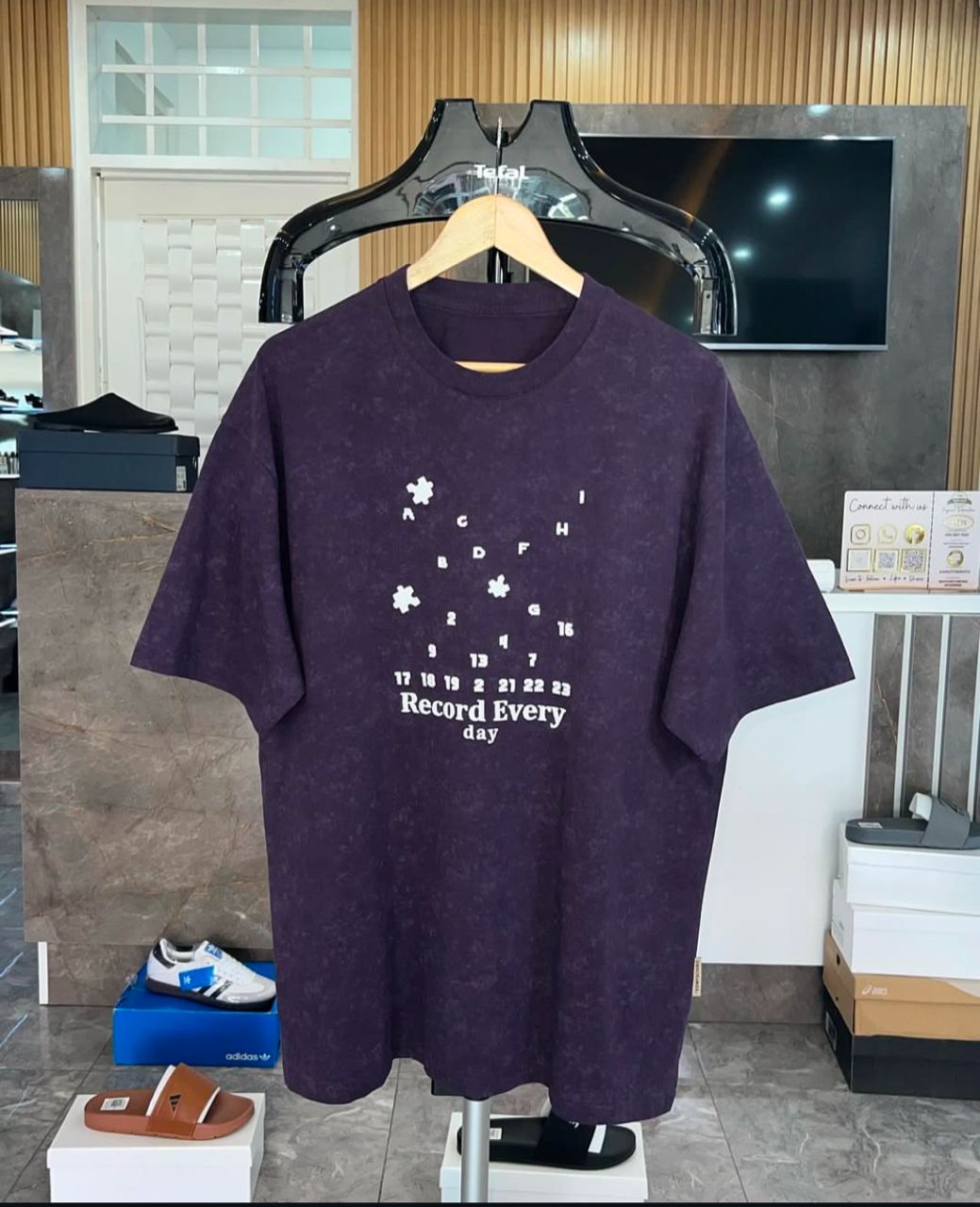 Graphic T-Shirt_0
