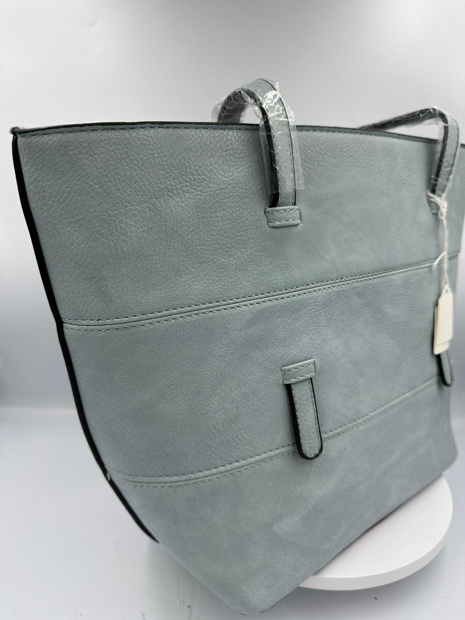 FO1898ASET_2