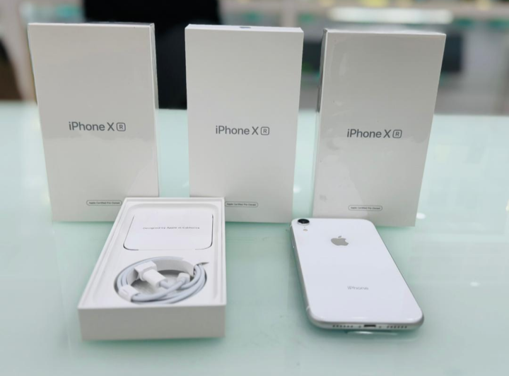 IPHONE XR_0