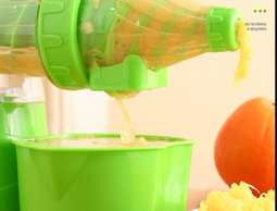  2024 Easy Tool Kitchen Hand-Cranked Juicer