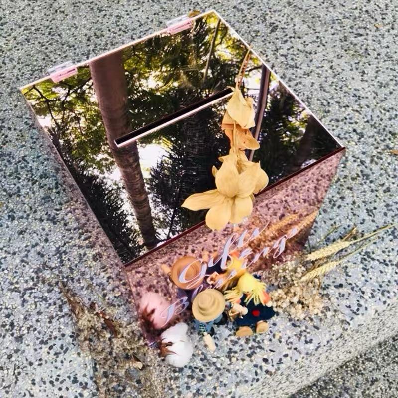 Acrylic Mirror Rose Gold Wedding Wishing Box Money Angpao With Lock (Bride & Groom)_1