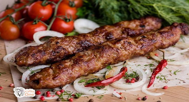 وجبة كفتة (كفتة + أرز + خضار + شوربة لسان عصفور + عيش + سلطة)_0