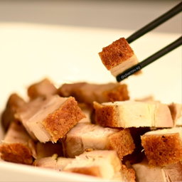 Golden Crispy Roast Meat 金脆烧肉