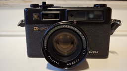 Máquina Fotográfica Yashica Electro 35GTN