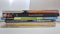 Lote de 20 livros de Luis Fernando Veríssimo
