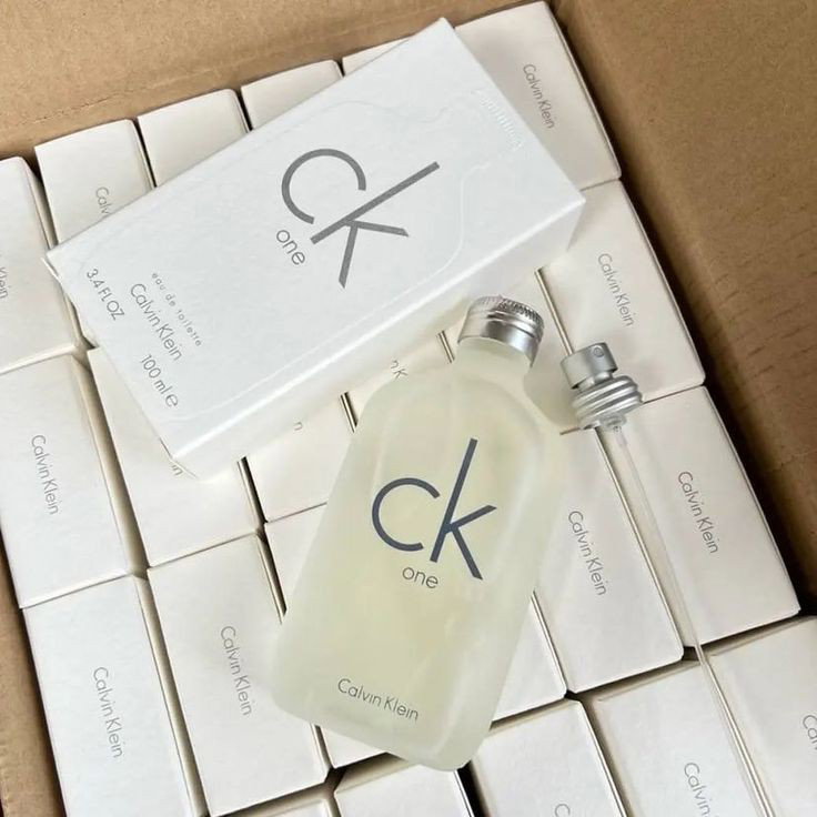Calvin Klein 