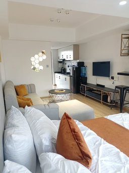 Studio AirBnB in Himalaya Heights Kindaruma Rd, Kilimani