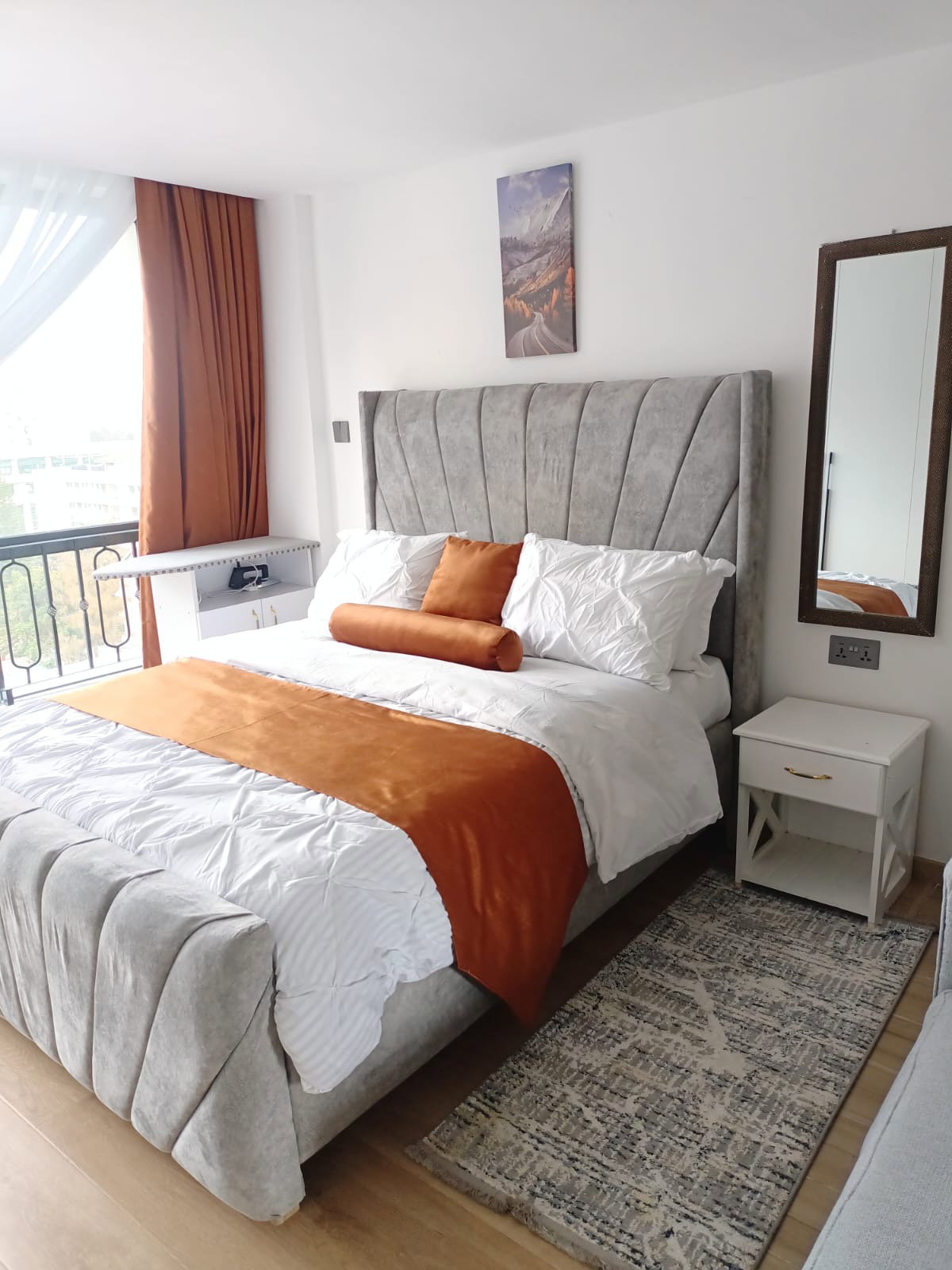 Studio AirBnB in Himalaya Heights Kindaruma Rd, Kilimani_4