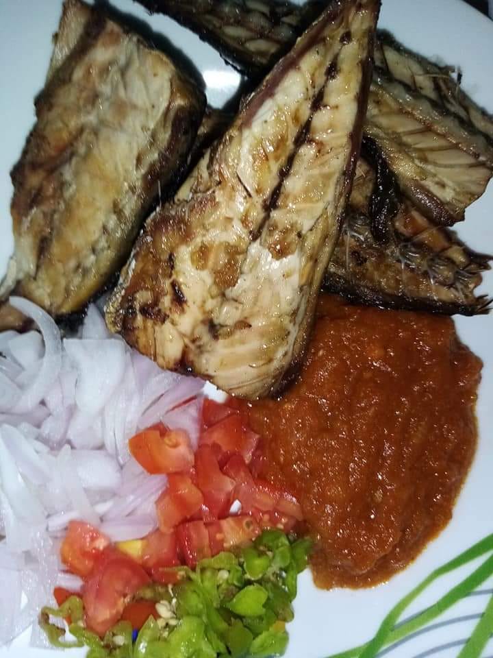 Attiéké Poisson Fumé_0