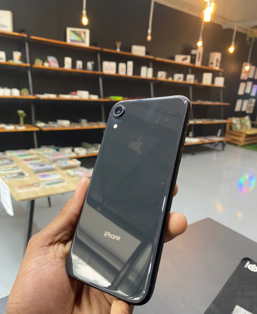 Apple iPhone XR 64Gb_0