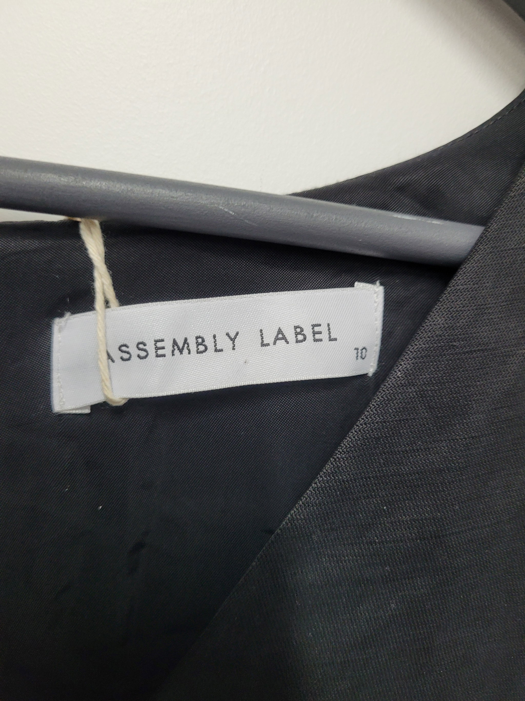 Assembly Label pantsuit size 10_3