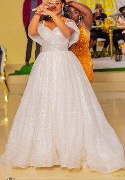 Vestidos clássicos e de noiva 