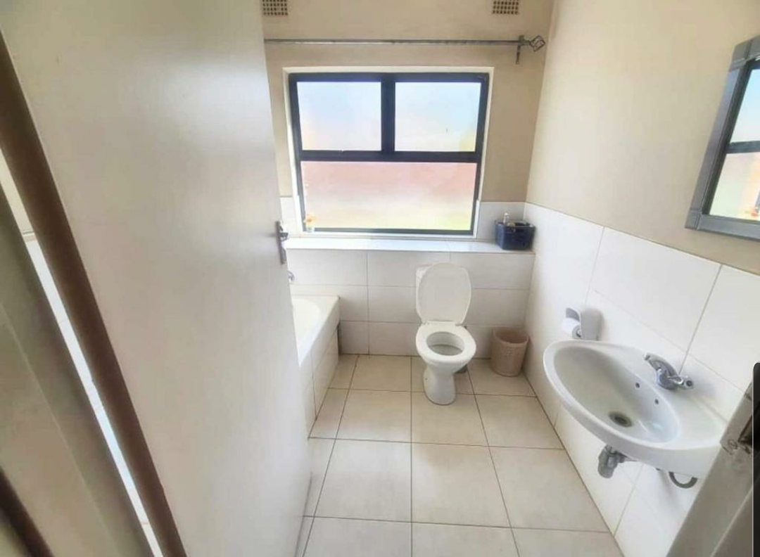 Marlborough 2 Bedroom Apartment in Harare_7