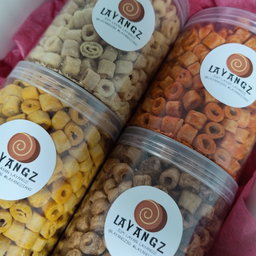 Festive Season Gift Box (4 400gm Small Bottles)