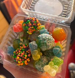 Tanghulu on steroids 'fruit candy'