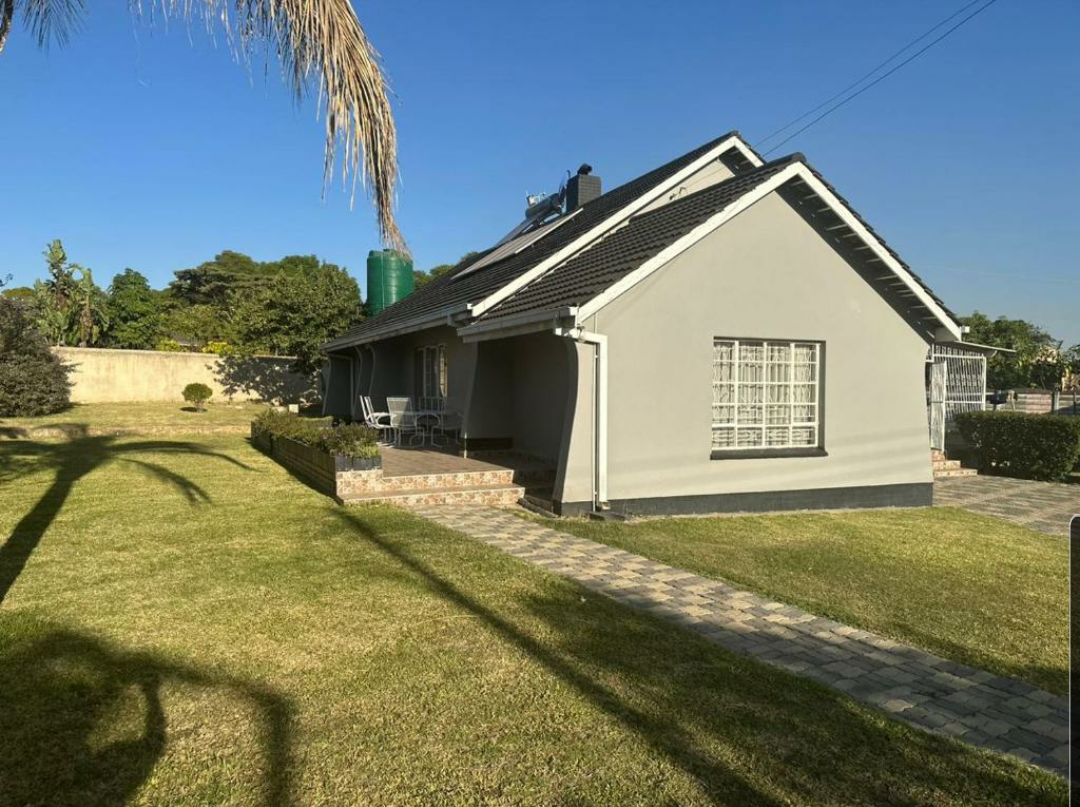 Kenneth 3 Bedroom Avondale Travelnest_1