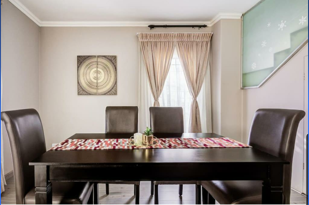 4 bedroom Holiday Home away from home _9