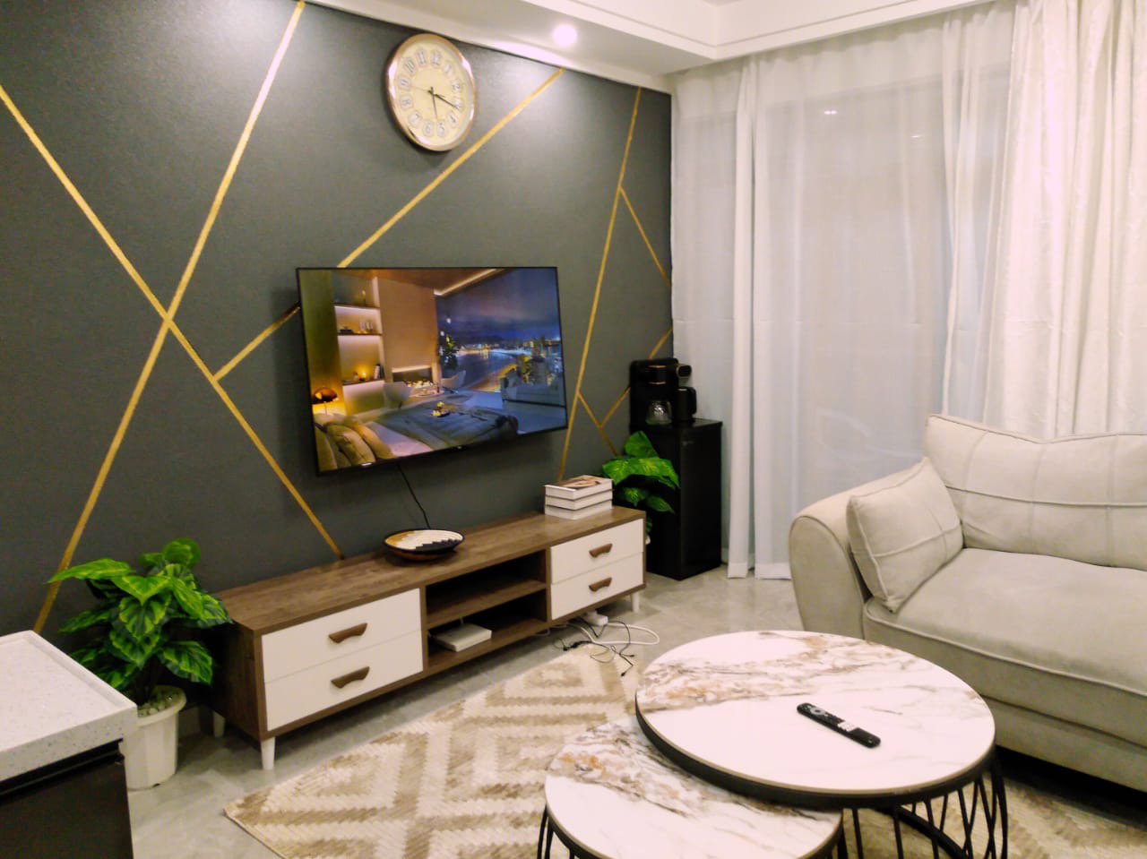 1 Bedroom AirBnB in City Oasis Gardens, kilimani._0