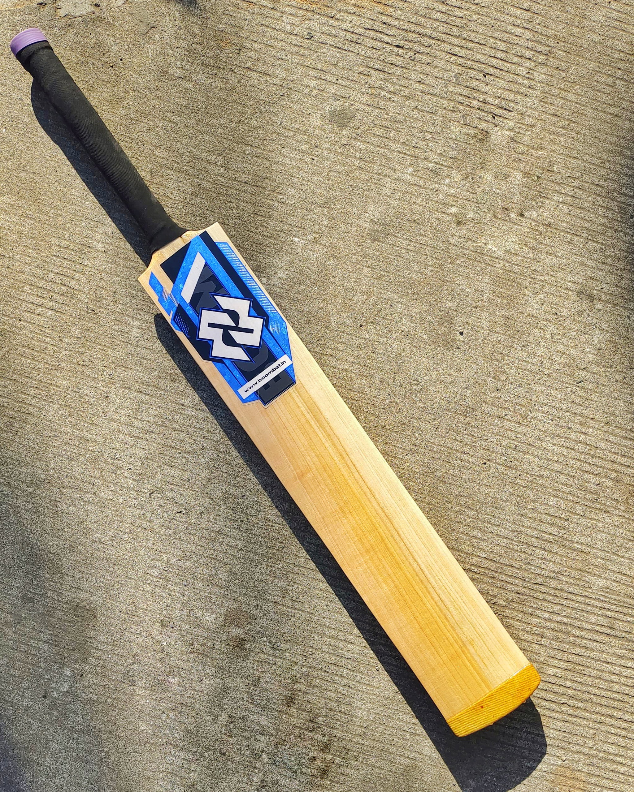 Limited Edition Gold Bat_1