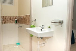 1 & 2 Bedroom AirBnB in Kings Serenity, Rongai J303