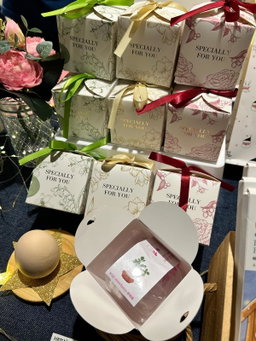 Creative Gift Sets