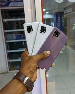 AQUOS ZERO 6 (Used U.K 🇬🇧)