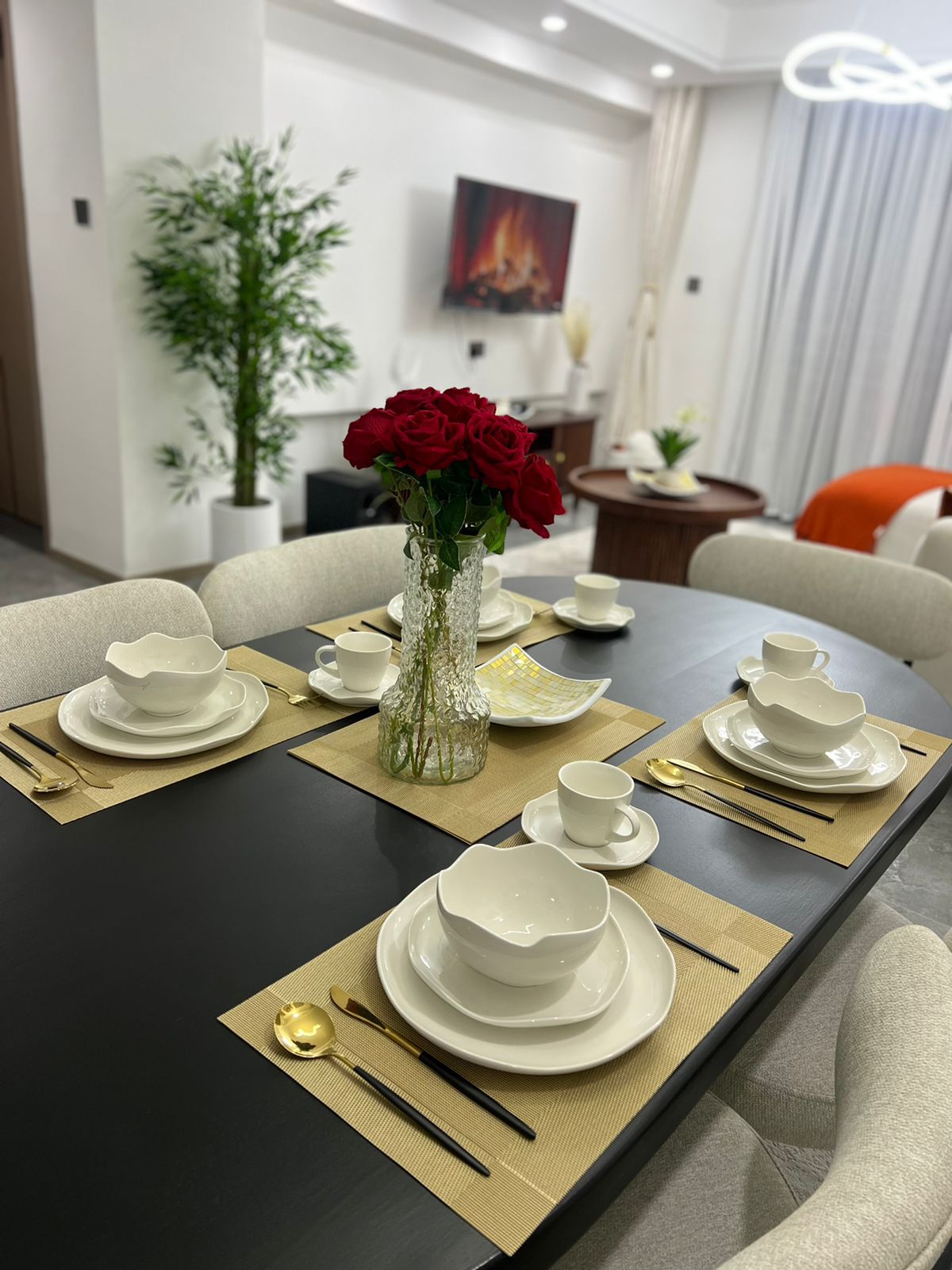 2 Bedroom AirBnB in Himalaya Heights, Kilimani Kindaruma Road_1