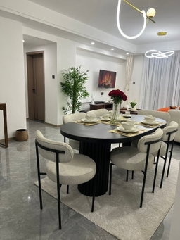 2 Bedroom AirBnB in Himalaya Heights, Kilimani Kindaruma Road