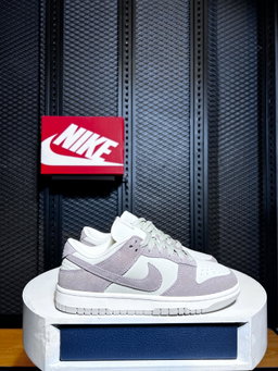 Nike Dunks