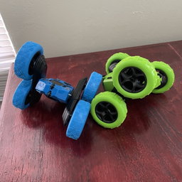 ULTIMATE 4X4 RC STUNT CAR 