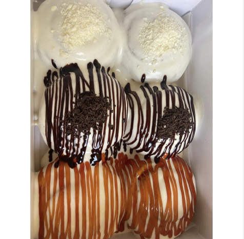 Box of 6 (regular), with toppings  _0