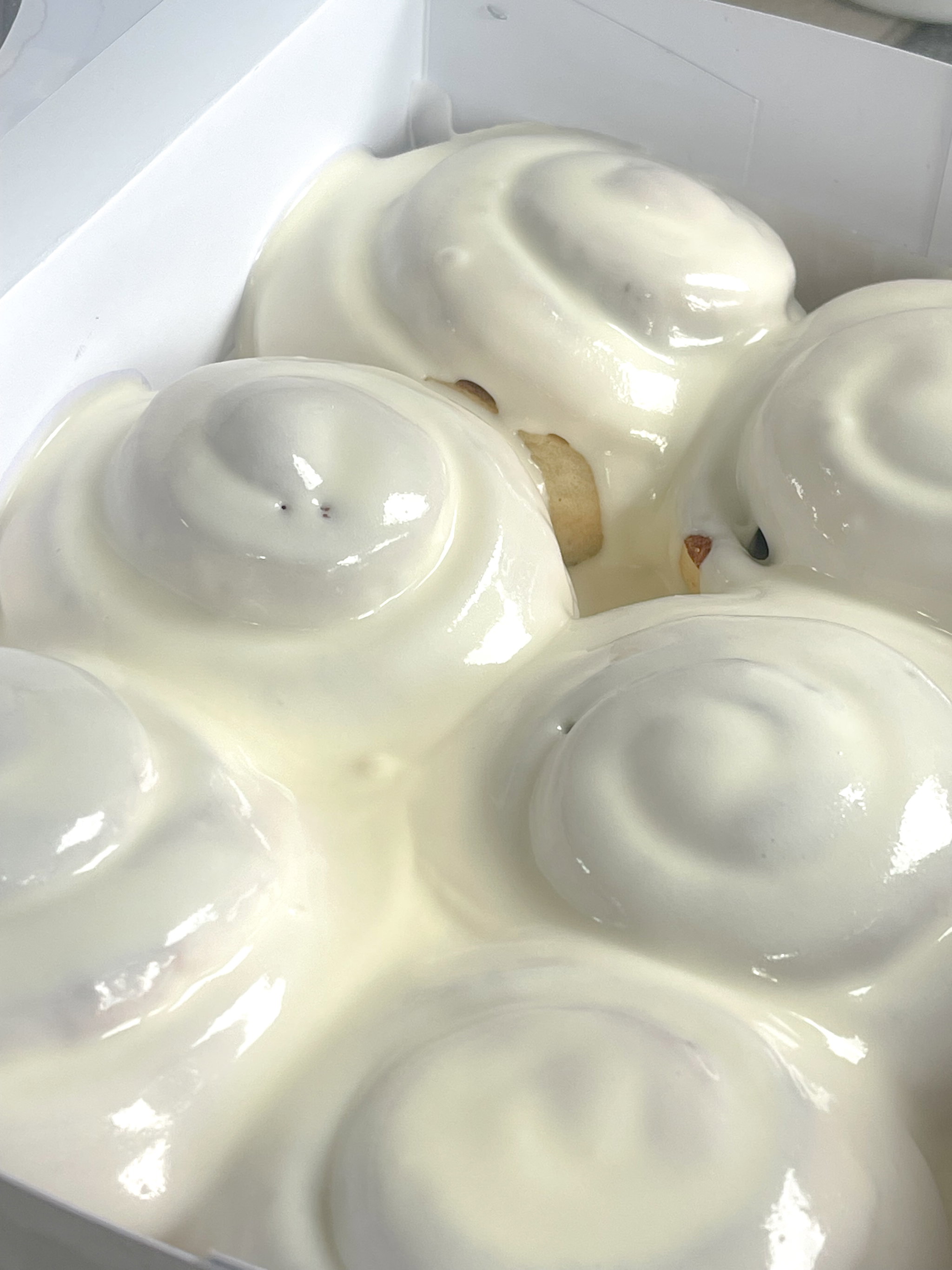 Box of 6 (regular), plain frosted _2