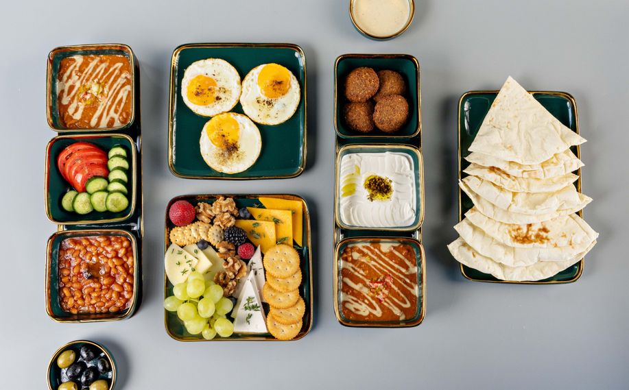Classic Breakfast Spread (Copy)_2