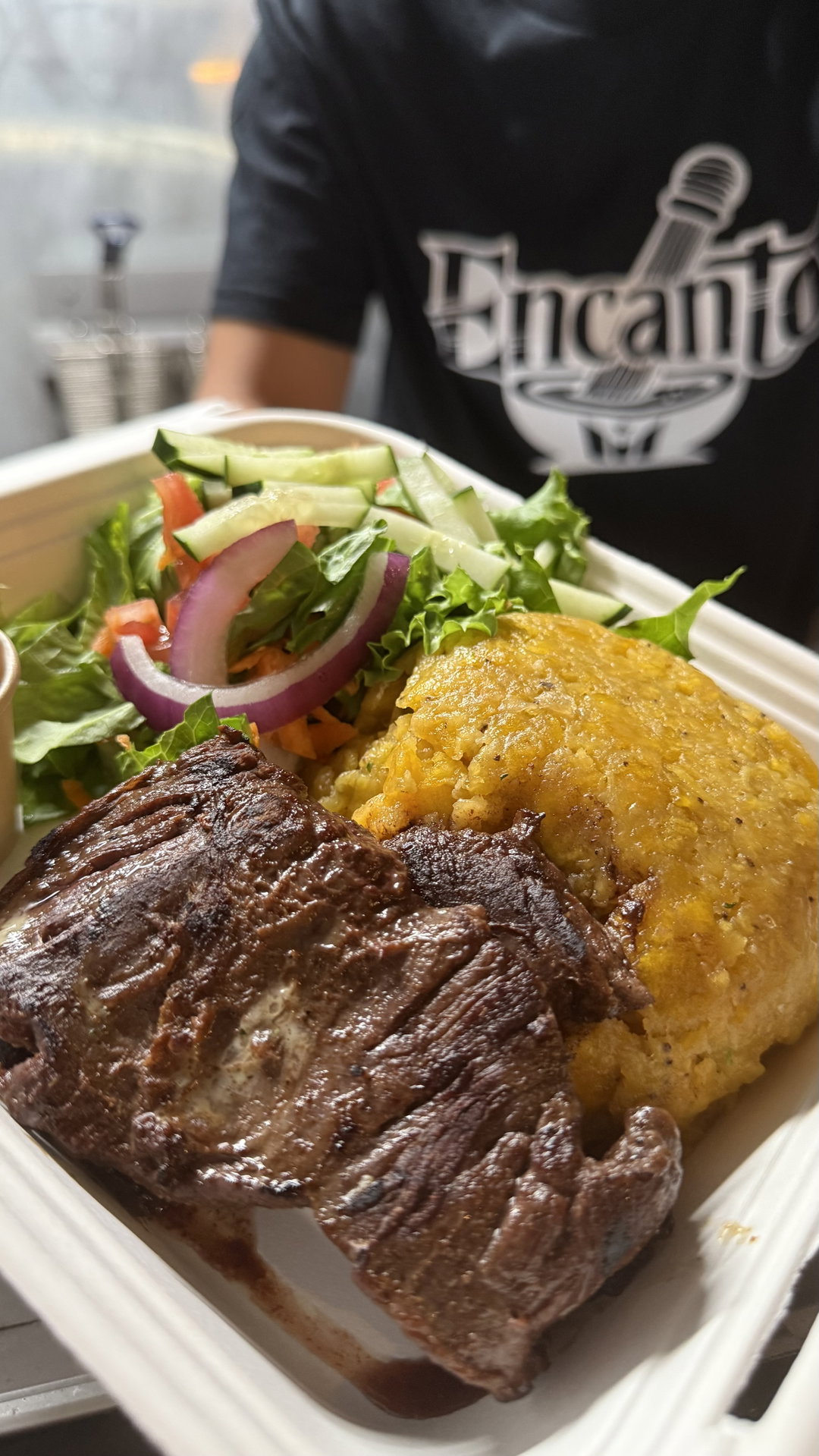 Mofongo con Churrasco 8oz - Mofongo with Skirt Steak