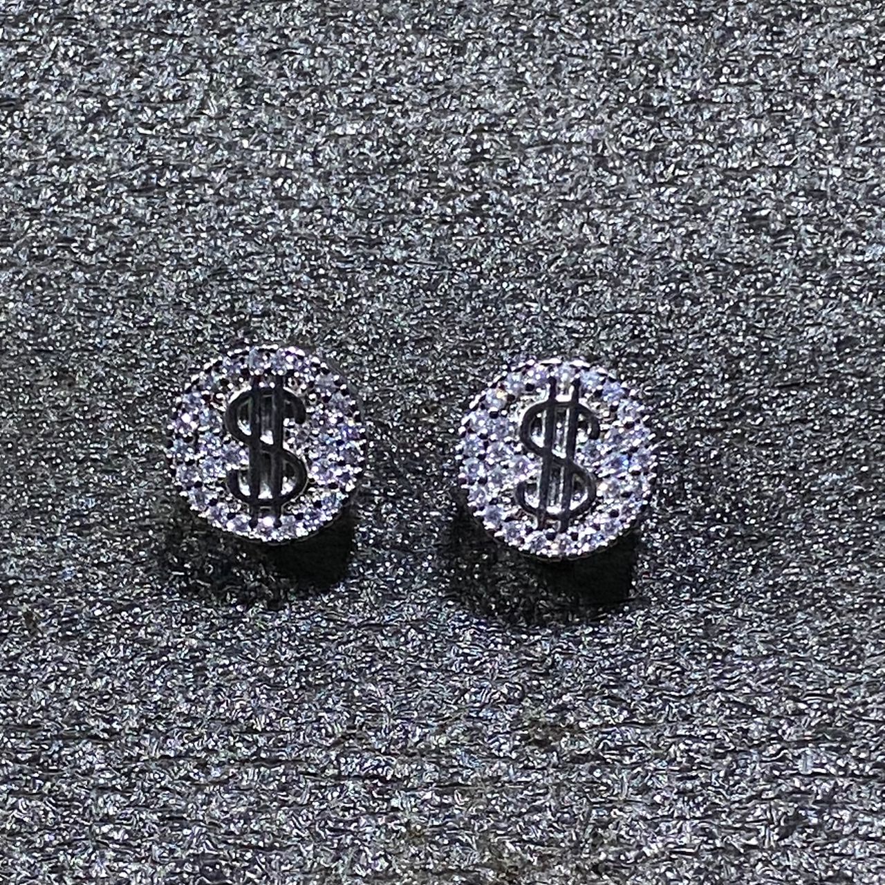 Diamond-Studded Dollar Sign Earrings {NON PIERCING}_0