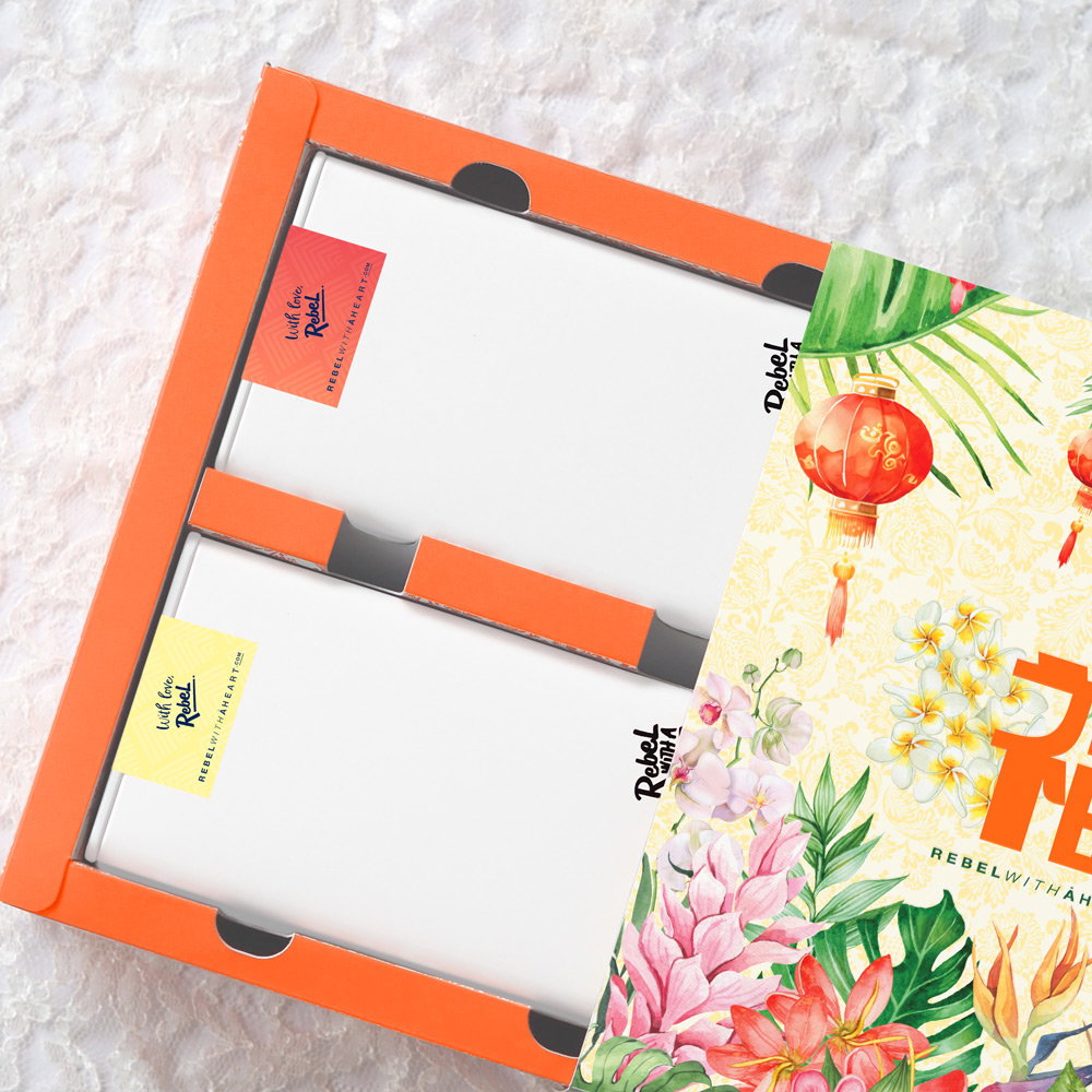 Duo Standard Fu福 Box :  Yuzu Pineapple Tart + Pistachio Kuih Kapit_0