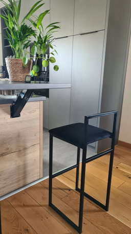 Bar Stool 