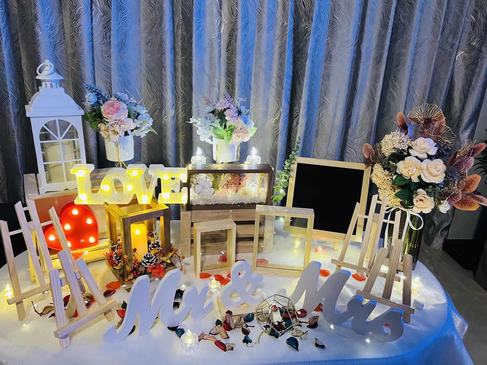 Wooden Wedding Reception Table💞_1