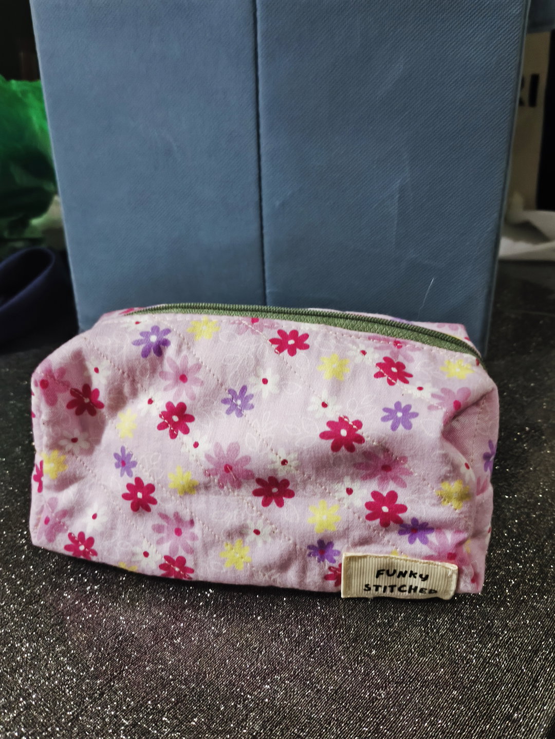 Diana pouch 