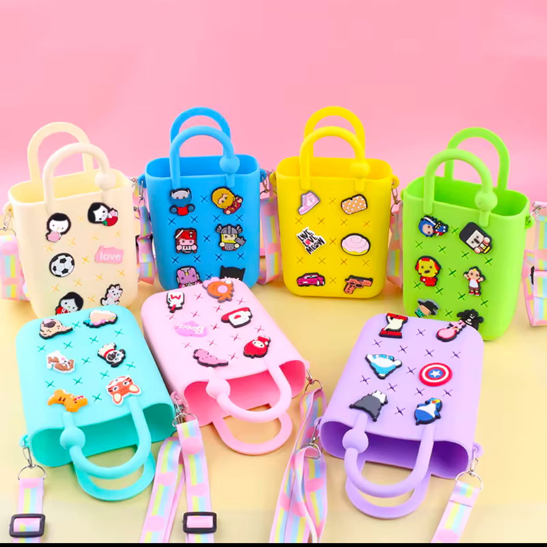 KIDS MINI HANDBAG OVAL _11