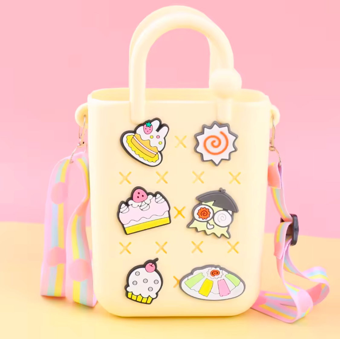 KIDS MINI HANDBAG OVAL _2