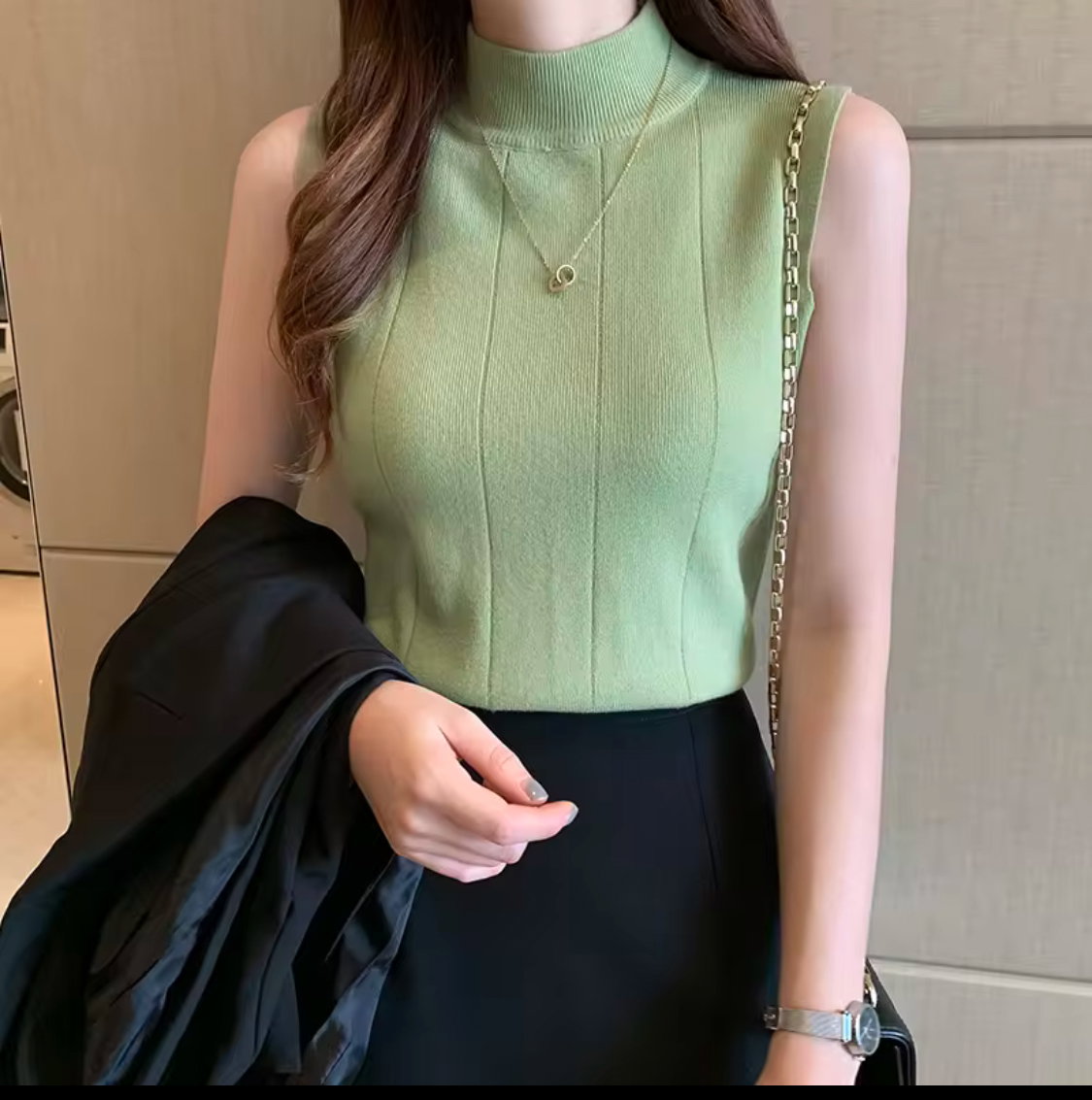SLEEVELESS KNITTED TOP _1