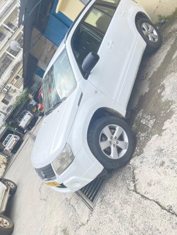 VOITURE