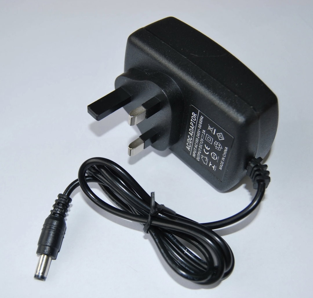 Power Adapters 2A long wire 2m