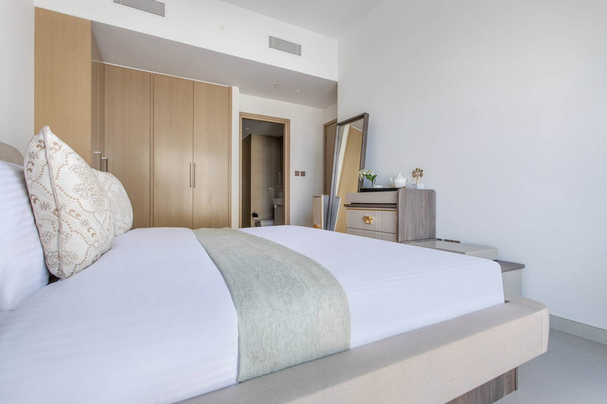 Two bedrooms Apartment _12